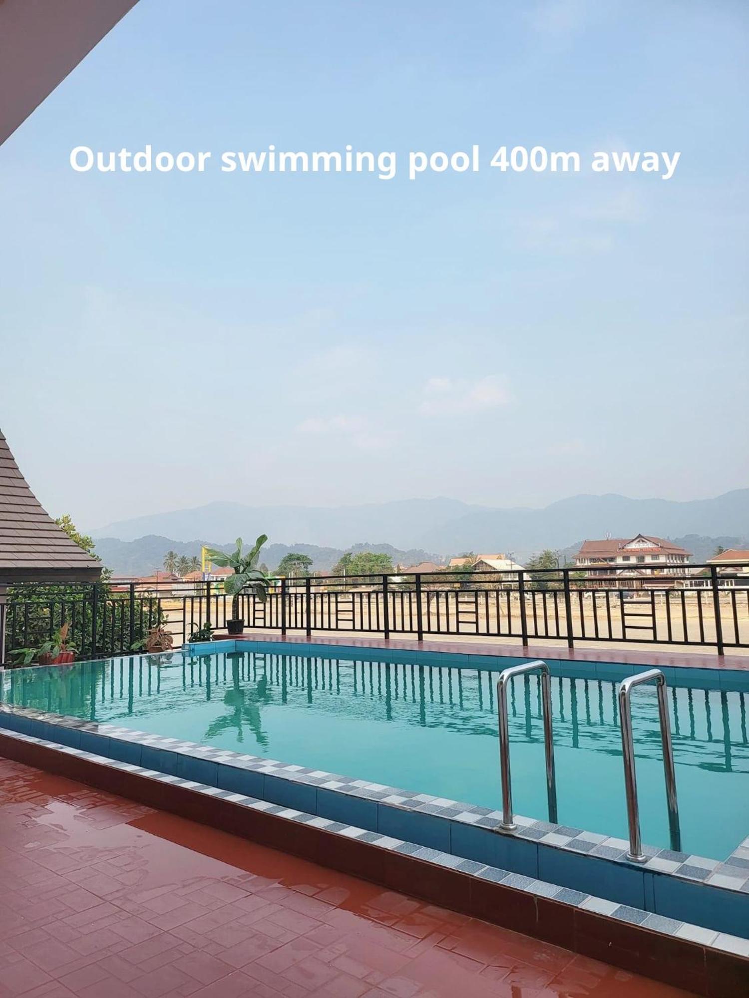 Downtown Vang Vieng Hotel Exteriör bild